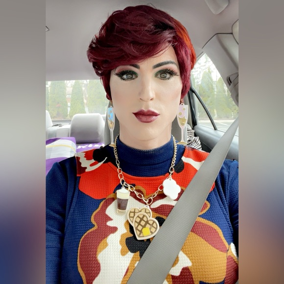 LIVE SHOWS / HOST APPRECIATION - Picture 8 of 14